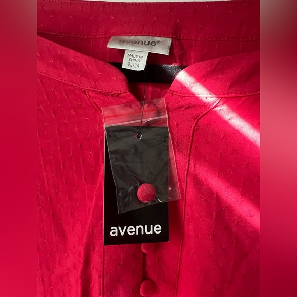 AVENUE Red Tunic Dobby Popover NWT Size 22/24 or 2X - Picture 16 of 16